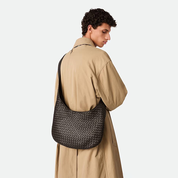 bottega veneta veneto large intrecciato leather hobo shoulder bag #826877